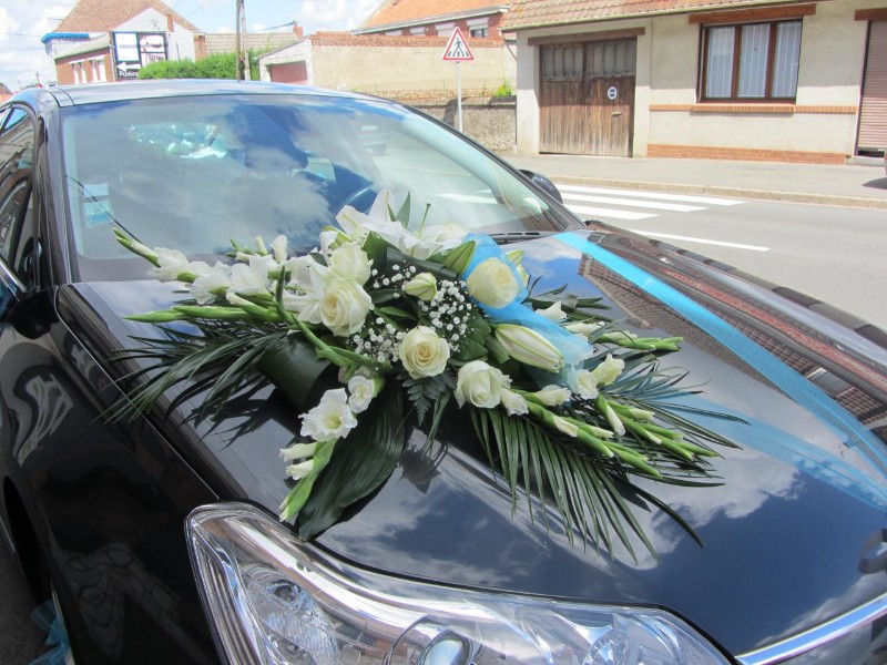 décoration capot voiture de mariage - Lys-lez-Lannoy, Leers